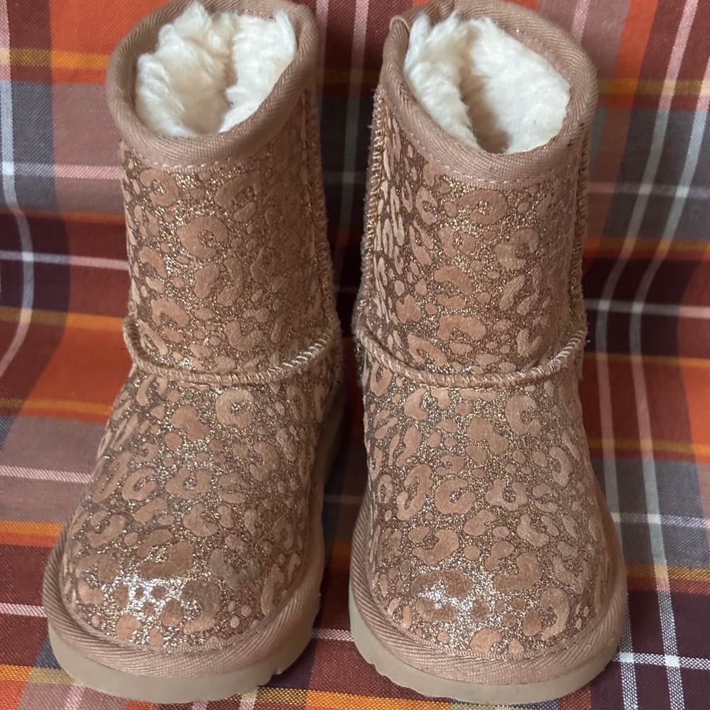 Leopard Print Faux Fur Lined Boots